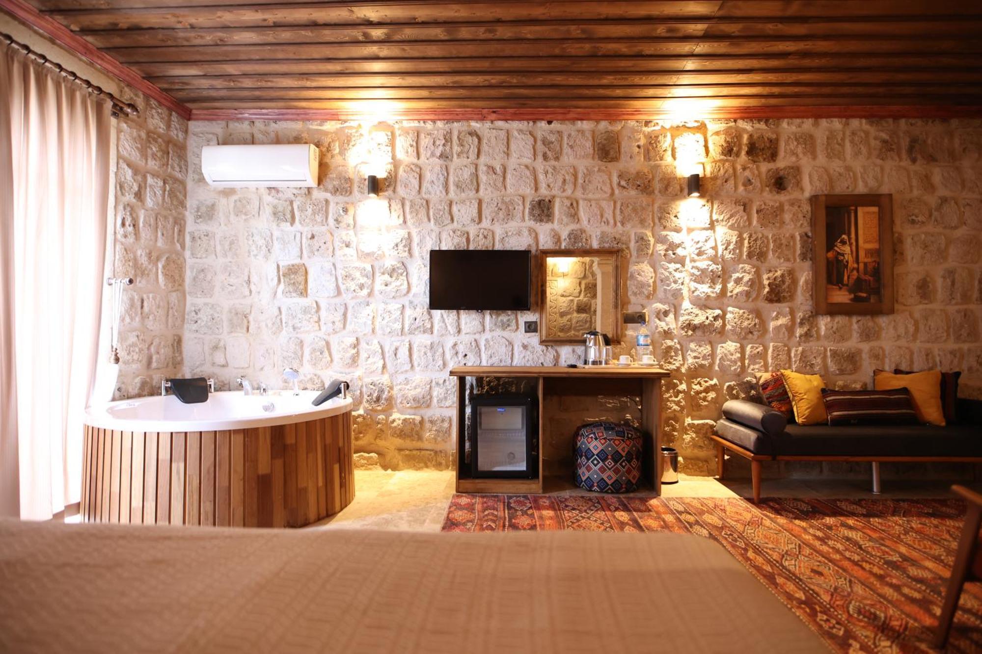 Cappadocia Vita Cave Hotel ウルギュップ エクステリア 写真